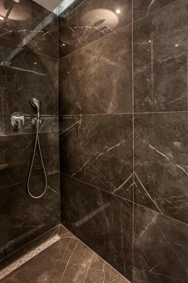 Katouni25 Luxury Suites Salonicco Esterno foto